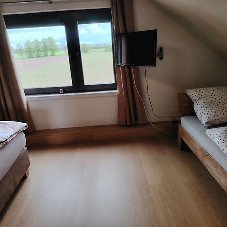 Brini'S Ferienwohnung Im Gruenen Lage  Exteriör bild