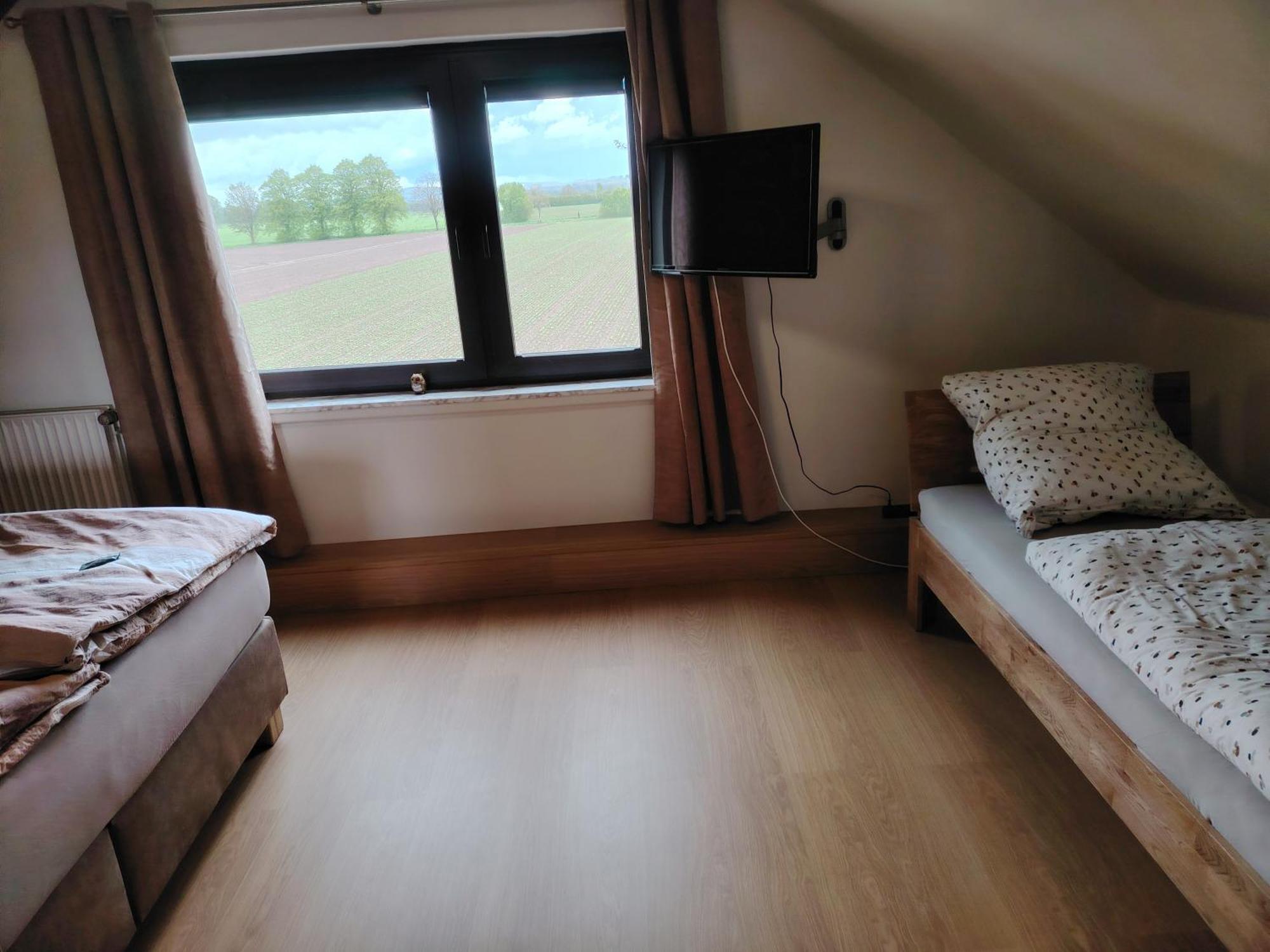 Brini'S Ferienwohnung Im Gruenen Lage  Exteriör bild
